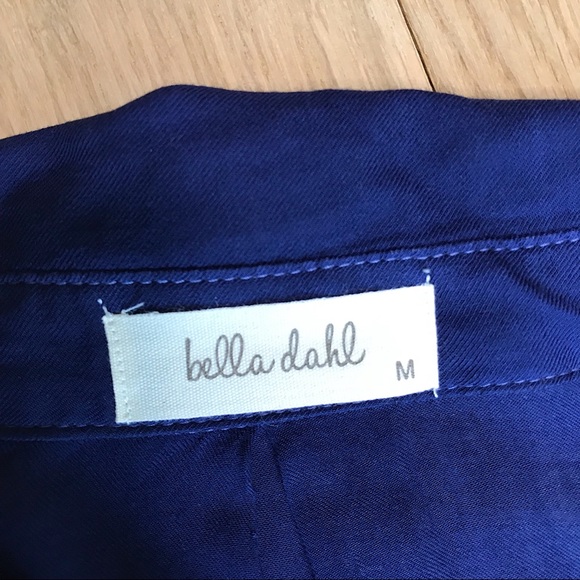 Bella Dahl Split Back Button-Down - size M - Picture 4 of 8